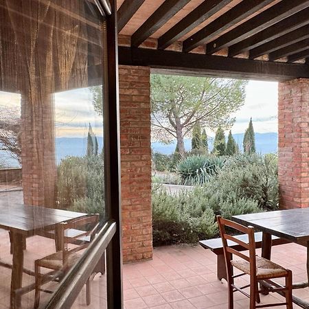 Agriturismo Dandelion ชิตตา เดลลา ปีเอเว ภายนอก รูปภาพ